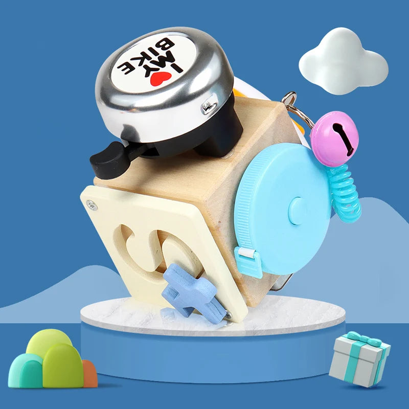 SmartLock™ Montessori Busy Cube